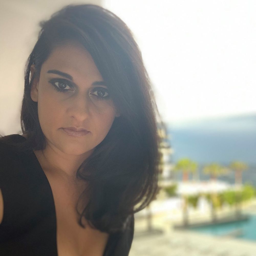 Meet your Posher, Miti